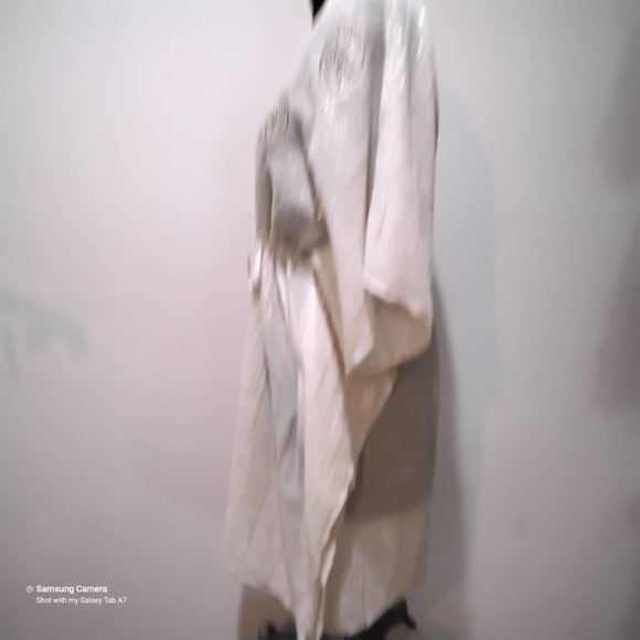 Gypsie Blu Boho Cream Crochet Kimono Swimsuit Coverup Gold Metallic Thread OS - Picture 4 of 8